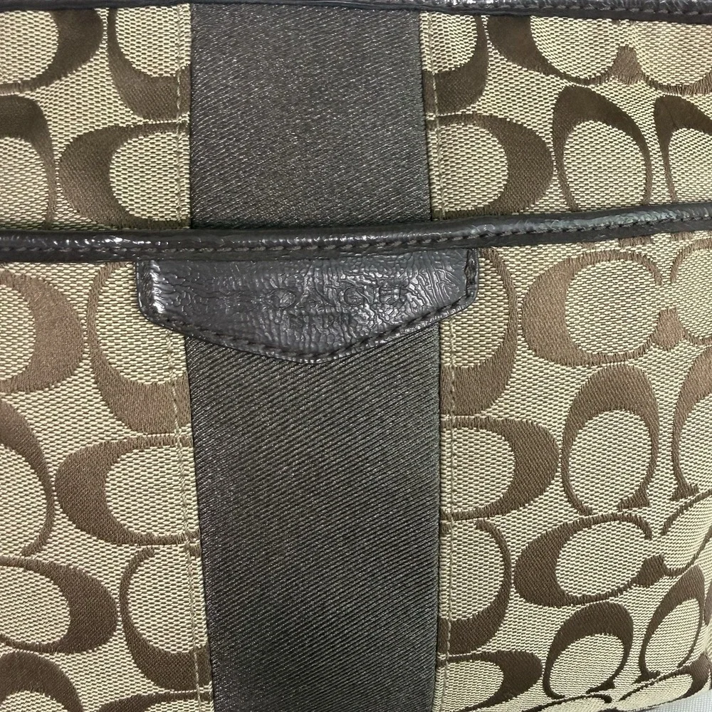 Coach Shoulder Bag‎ F28502 Signature Stripe Brown Canvas Leather Crossbody Y2K